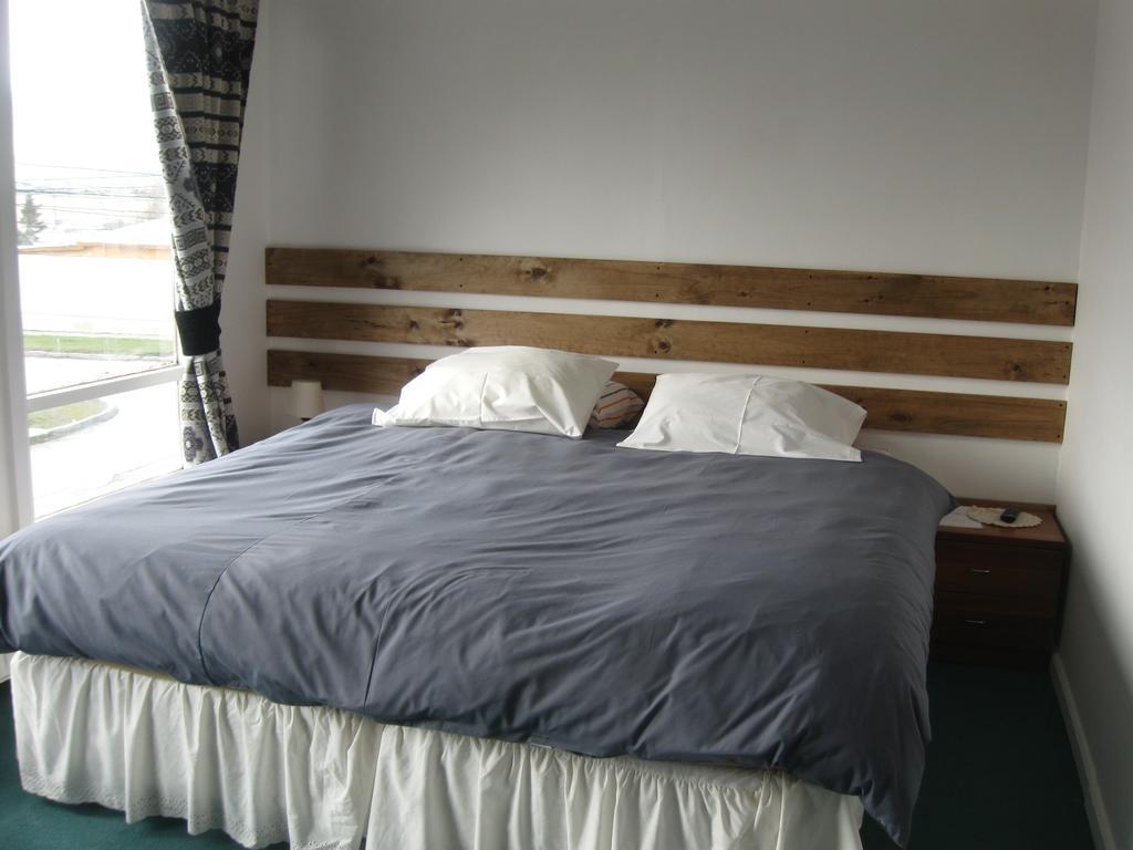 Hostal Yemel Puerto Natales Ruang foto