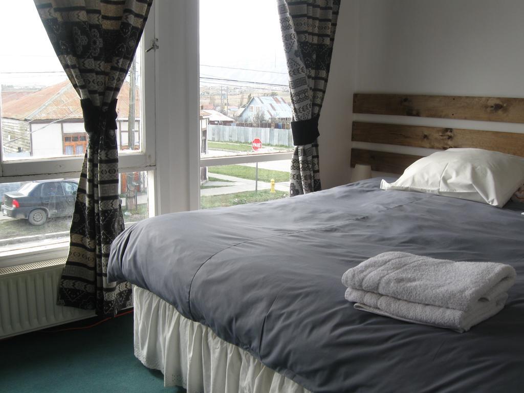 Hostal Yemel Puerto Natales Ruang foto