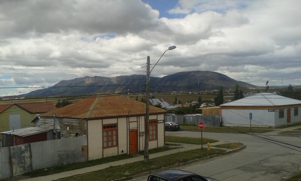 Hostal Yemel Puerto Natales Bagian luar foto